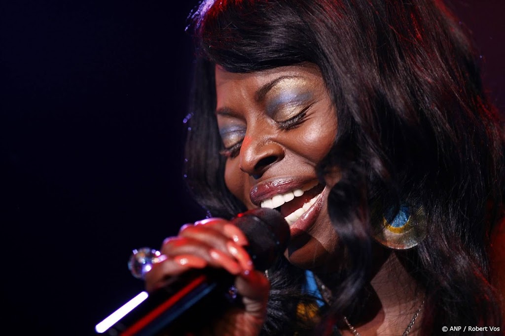 Overleden Angie Stone naar eerste plaats Sublime Soul Top 1000 Overleden Angie Stone naar eerste plaats Sublime Soul Top 1000