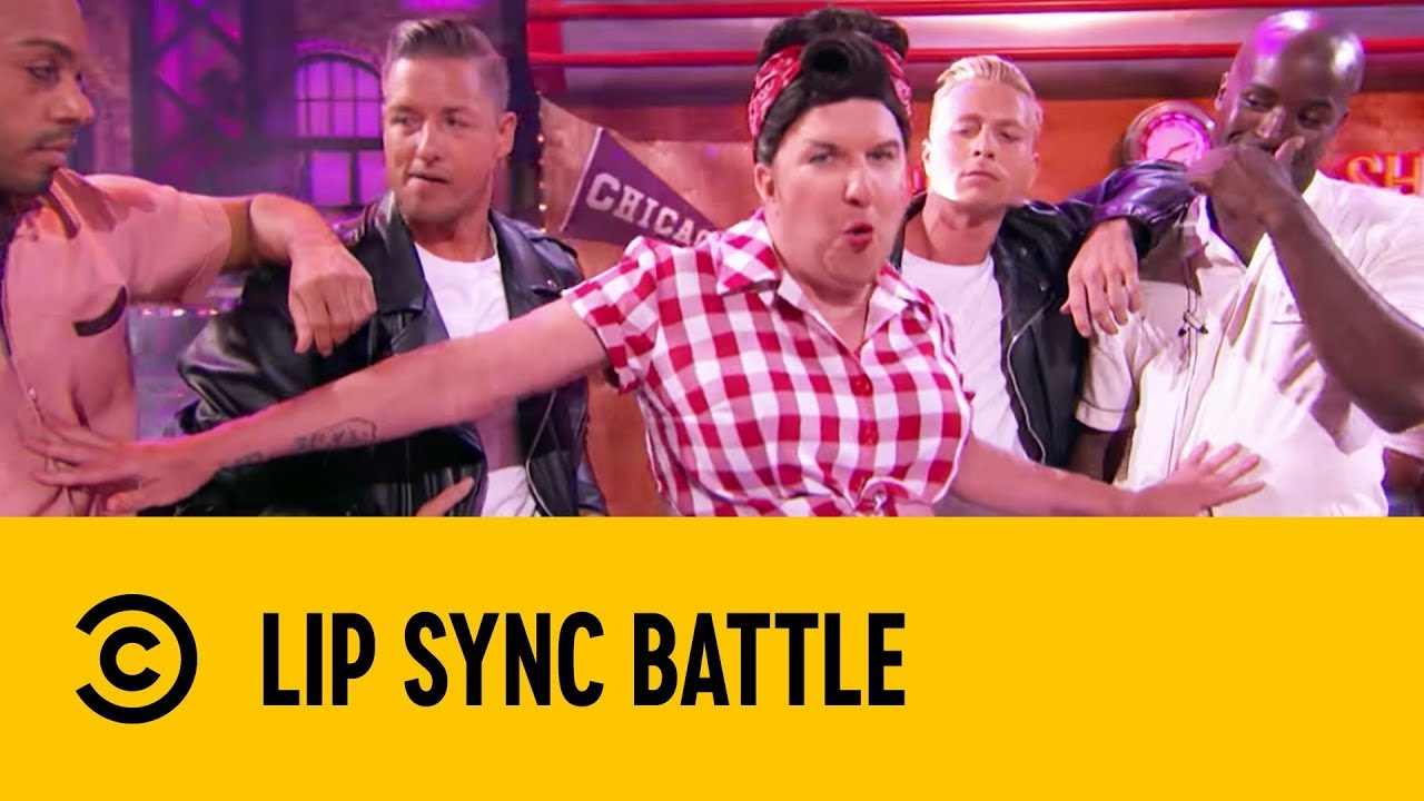 Snolly Pardon leidt af met voorgevel tijdens lip sync van ‘Working 9 to 5’ Snolly Pardon leidt af met voorgevel tijdens lip sync van ‘Working 9 to 5’