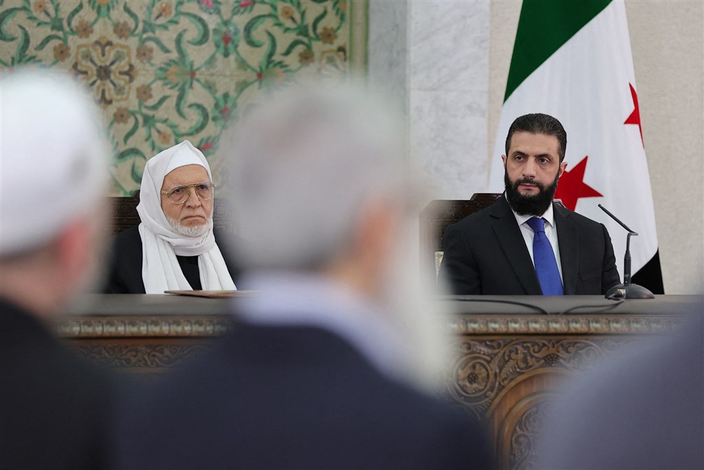 Syrische president maakt overgangsregering bekend, met één vrouw