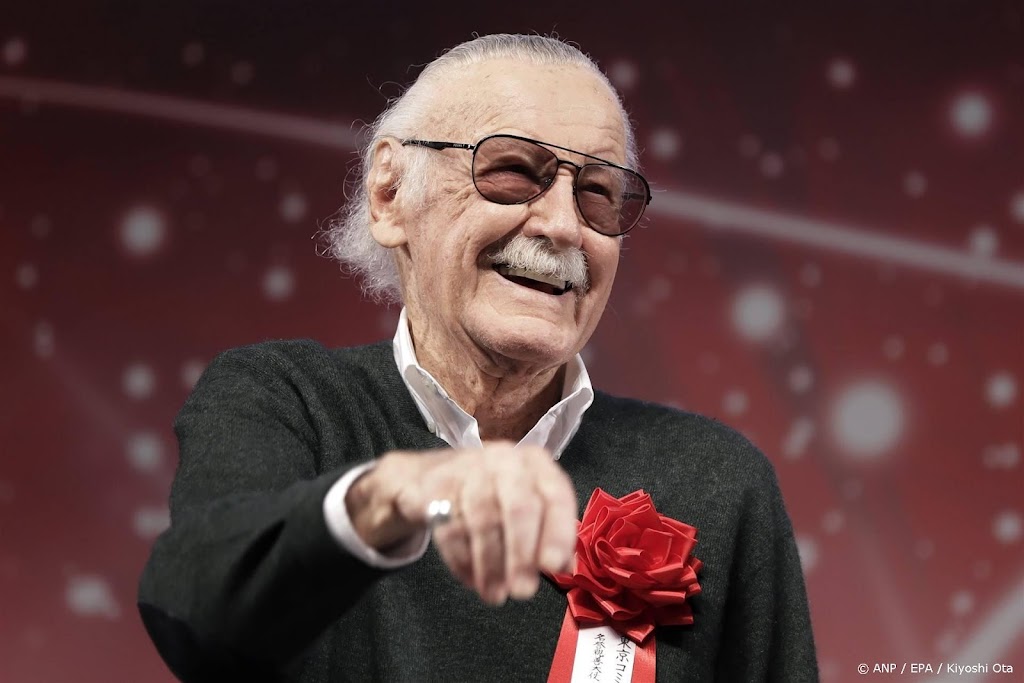 Dochter Stan Lee schikt in zaak over verduisterde miljoenen Dochter Stan Lee schikt in zaak over verduisterde miljoenen