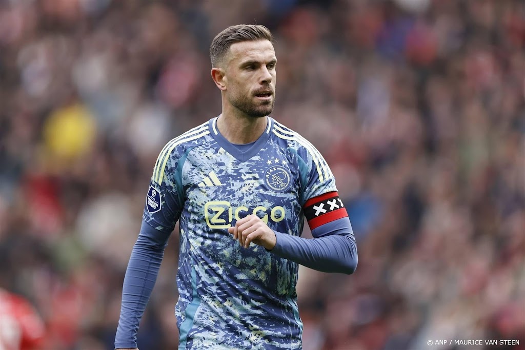 Henderson roemt Farioli en hardwerkende ploeggenoten bij Ajax Henderson roemt Farioli en hardwerkende ploeggenoten bij Ajax