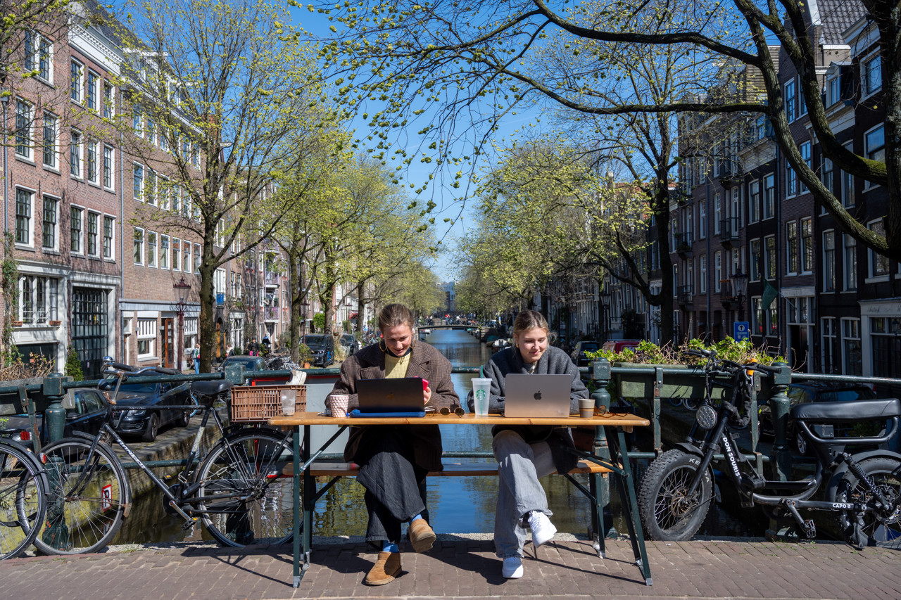 Huurprijs studentenkamer stijgt opnieuw, gemiddeld 683 euro per maand Huurprijs studentenkamer stijgt opnieuw, gemiddeld 683 euro per maand