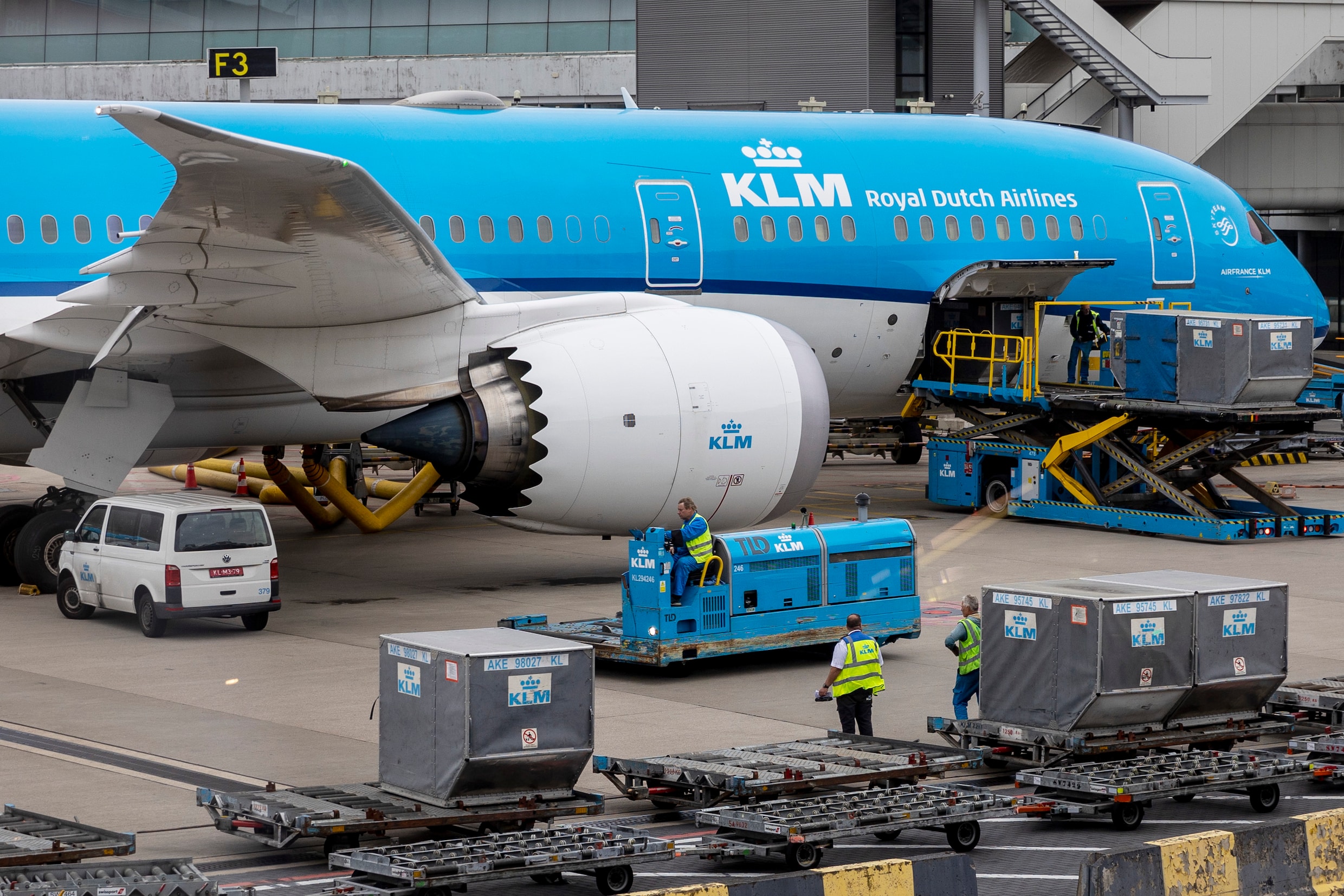 KLM annuleert vluchten na fouten in onderhoud Boeing 787’s KLM annuleert vluchten na fouten in onderhoud Boeing 787’s