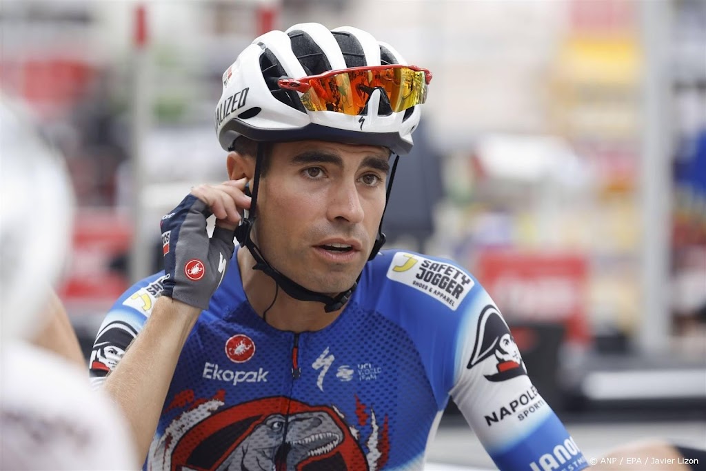 Picnic PostNL met Bardet en drie Nederlanders naar Giro Picnic PostNL met Bardet en drie Nederlanders naar Giro